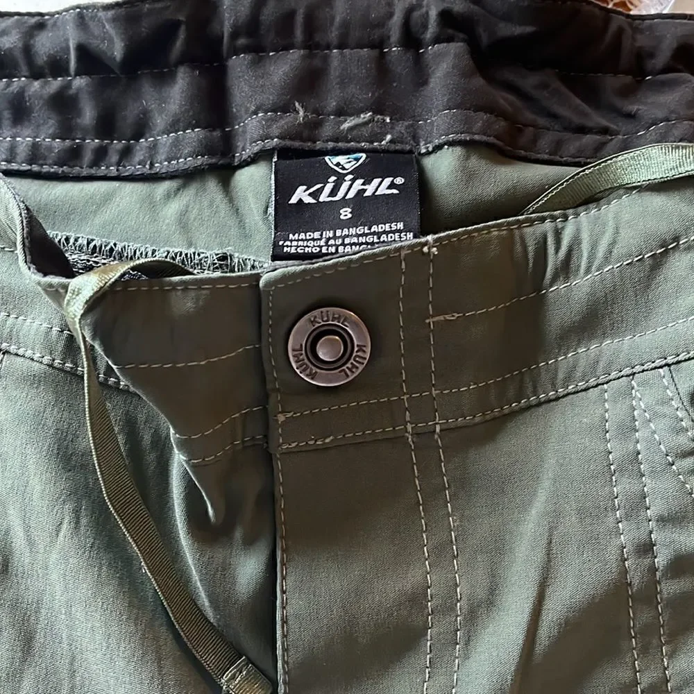 EXCELLENT CONDITION WOMEN’S KUHL 8” ROLLUP SHORTS - Picture 9 of 9